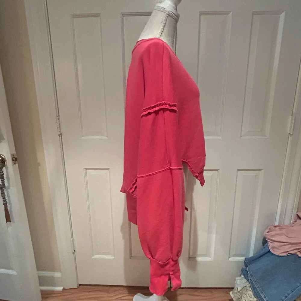 Free People cropped Camden. NWOT. Size XL. Red in color - Picture 3 of 4